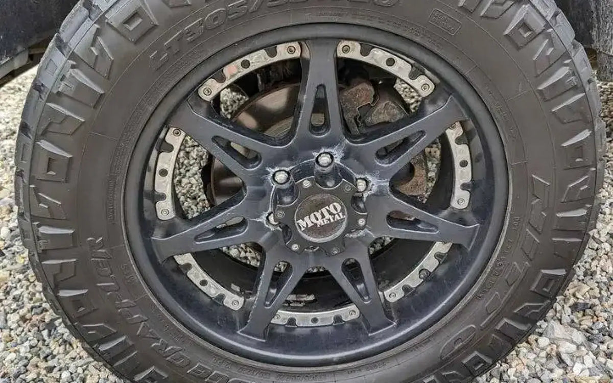 Moto Metal 20 inches Nitto R20 — used set of wheels tires for sale (photo 2) — photo 2