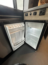 Sunny - Family Friendly 2023 Solis - Sleeps 4/Seats 4