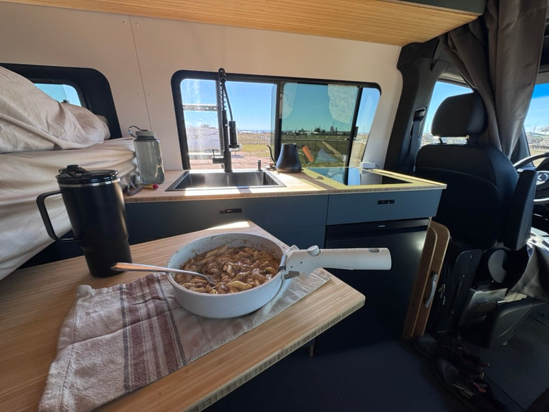 2025 Geotrek Albatross AWD Mercedes Sprinter Camper Van — photo 2