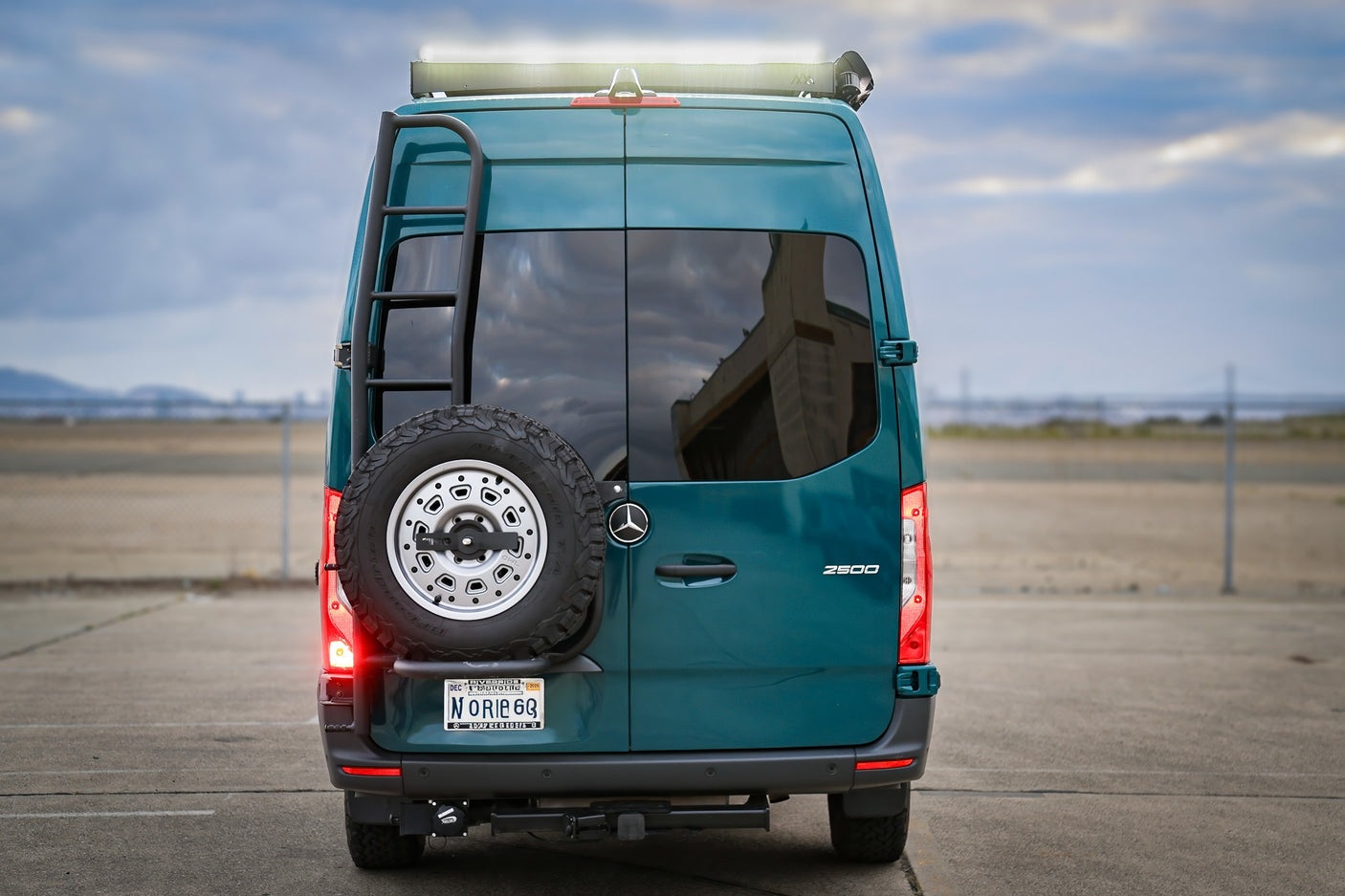 2023 Mercedes-Benz Sprinter (Green)