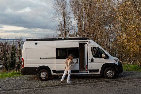Custom Built Luxury Home On Wheels!