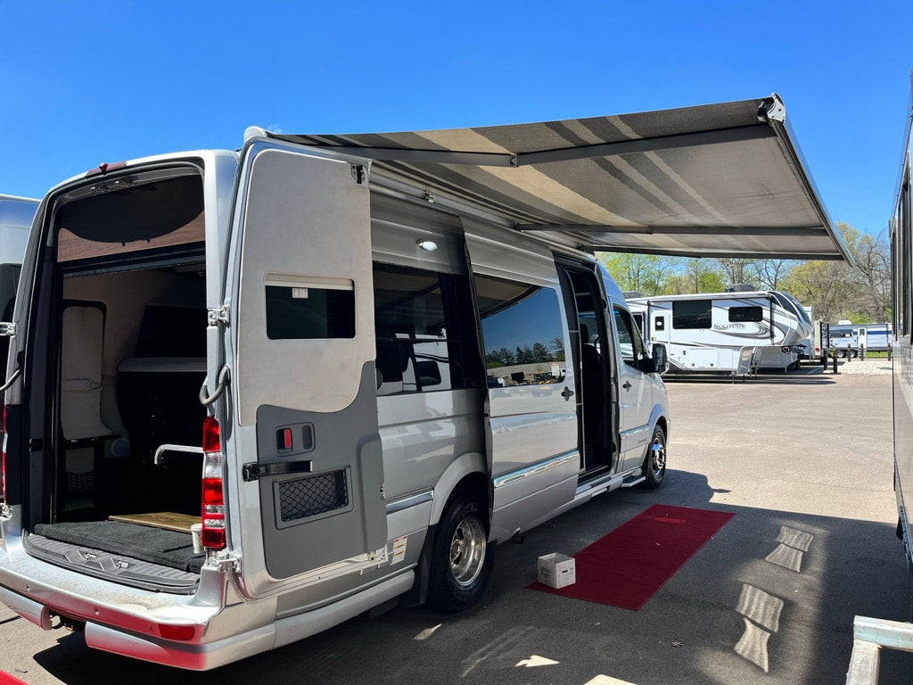  a Mercedes-Benz Sprinter conversion — photo 2