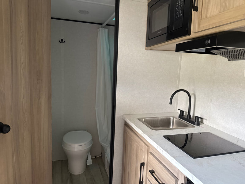  ideal for an RV rental — photo 5