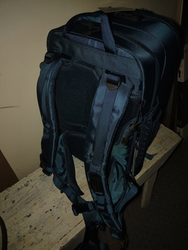 Bluetti Hands Free Back Pack — photo 2