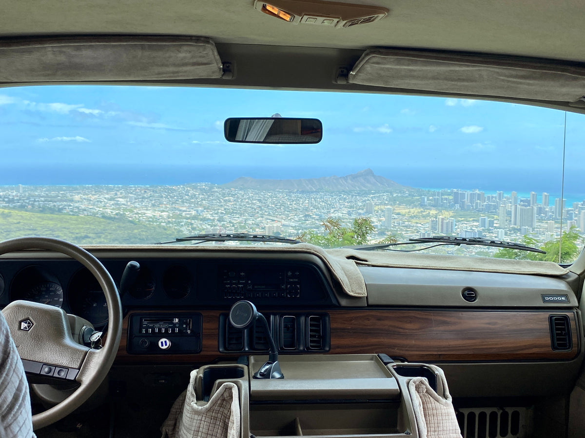 Panoramic Hawaii view from an RV rental! See Honolulu, Diamond Head, and the ocean from inside your road trip vehicle. — photo 5