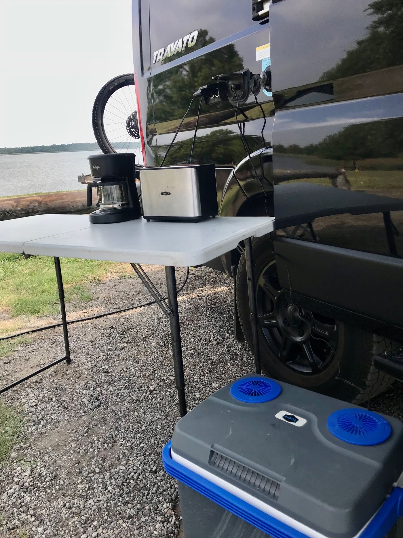 2020 Winnebago Travato 59GL (lithium, unlimited AC, pet friendly,sleeps 4) — photo 11