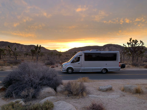 ‘California Sunshine' 2021 Airstream Atlas — photo 2