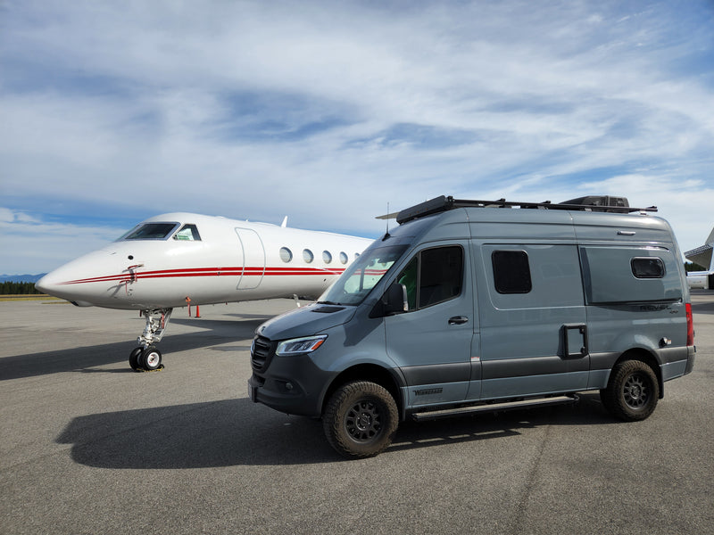 4WD Winnebago Revel 44E "Rosie" Unlimited Miles Montana + Starlink — photo 7