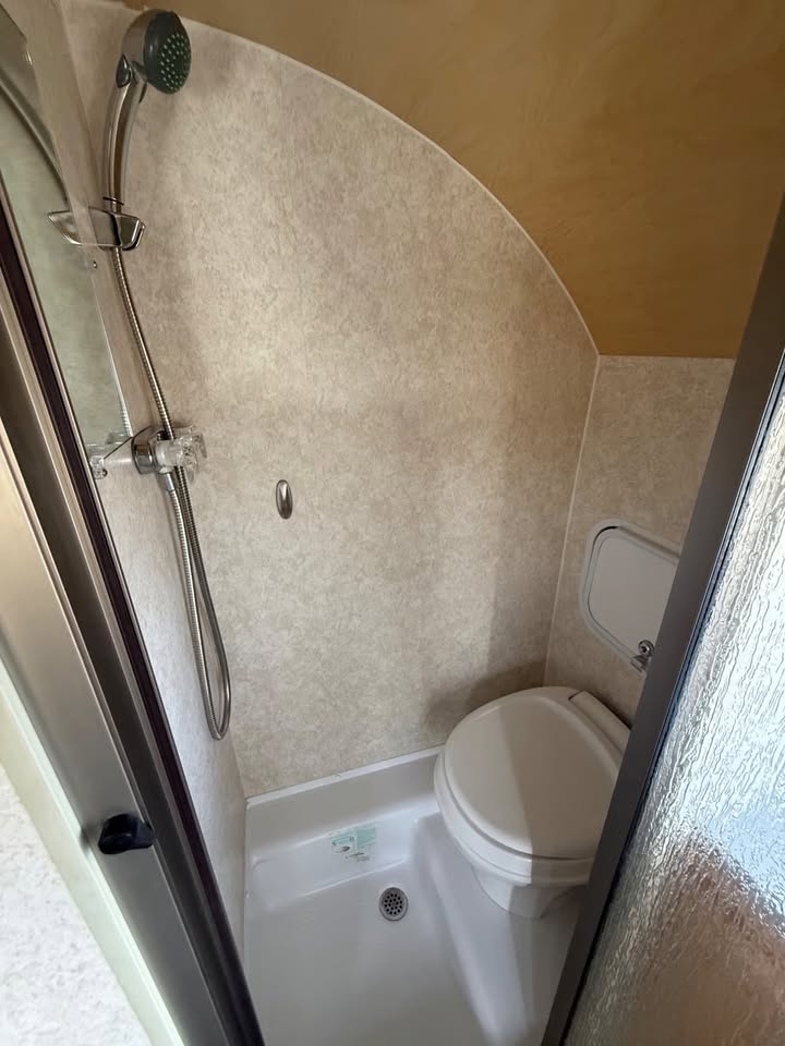 2017 Travel Trailer - NuCamp t@b 320 s in Longmont, CO (photo 6) — photo 6