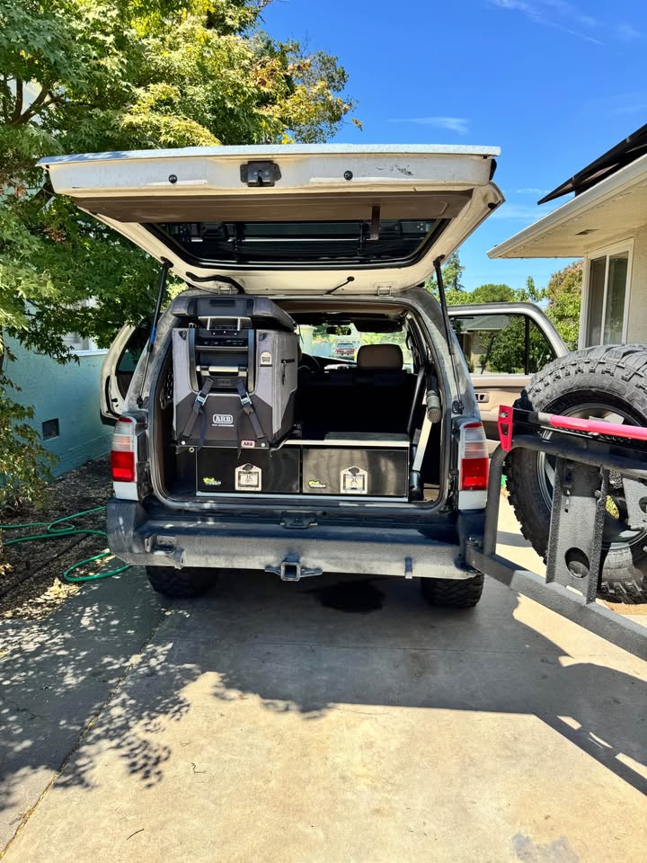 1997 Toyota 4Runner · Limited Sport Utility 4D in Fresno, CA (photo 5) — photo 5