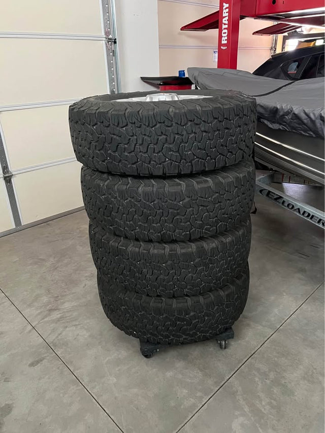 2021 chevy 3500 wheel and tire set — photo 2
