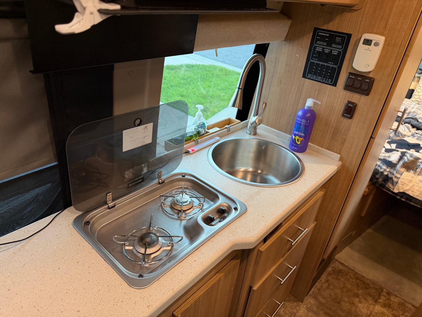 Luxury Mercedes Camper Van | Sleeps 4 | Generator