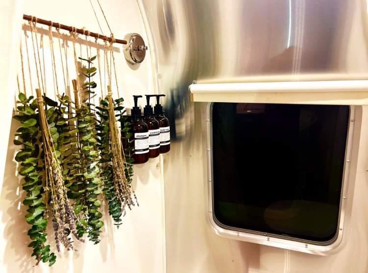  including an RV rental.|Inside an RV rental — photo 18