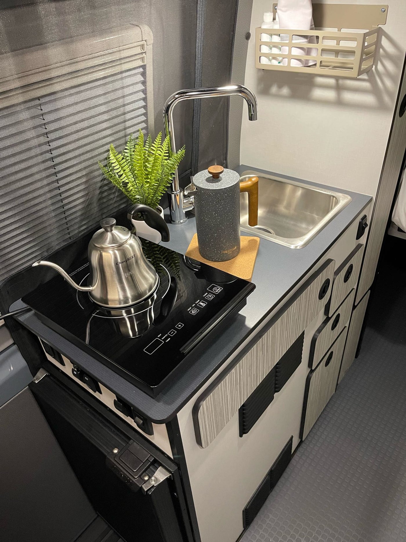 Extra Clean 2022 Winnebago Revel *Perfect* Couple's Getaway — photo 9