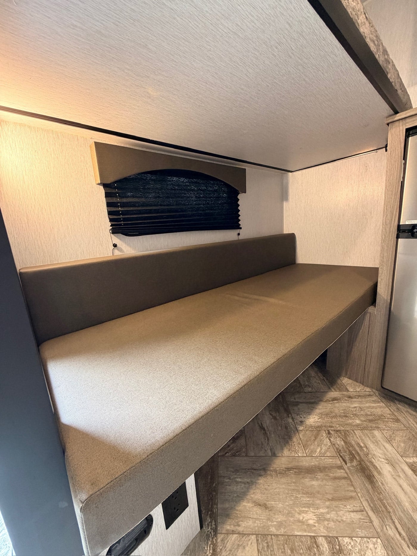  and a bunk bed on the left — photo 9