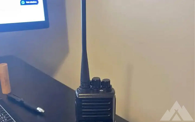 New Walkie Talkies Perfect for National Parks — photo 2