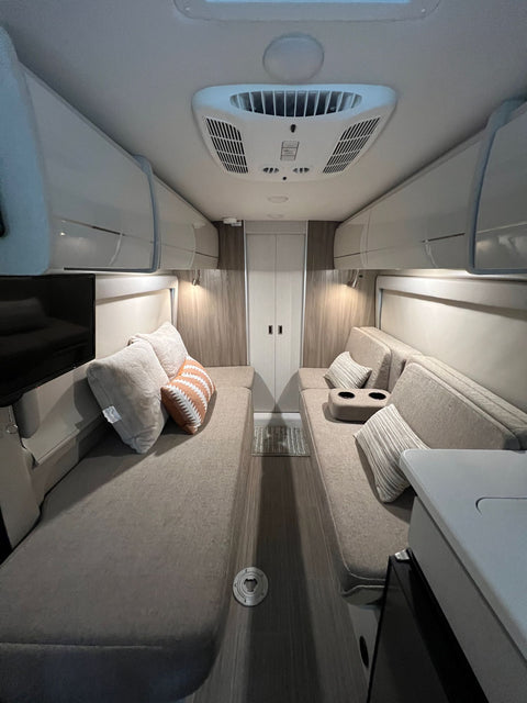 2023 Thor Motor Coach Tellaro 20L — photo 5
