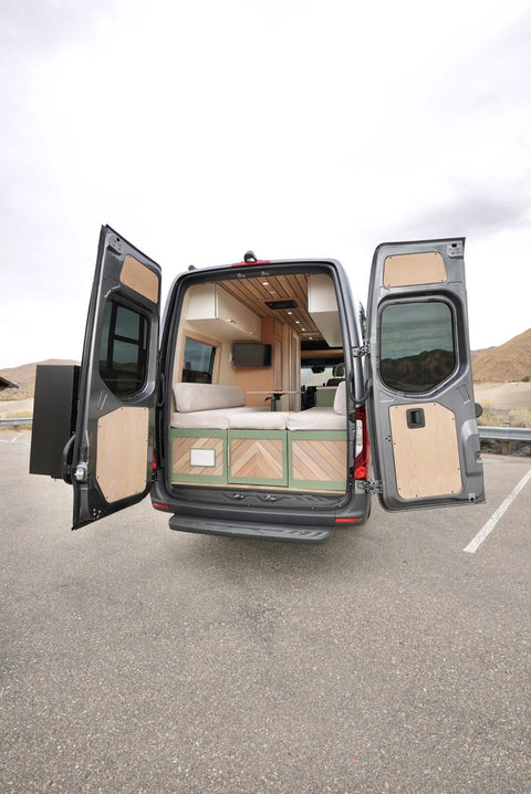 Adventure-Ready Campervan — photo 3
