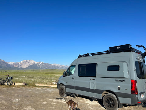 Easy to Drive 4x4 Adventure Van. Repeat Customers Contact Me for Discount C — photo 2