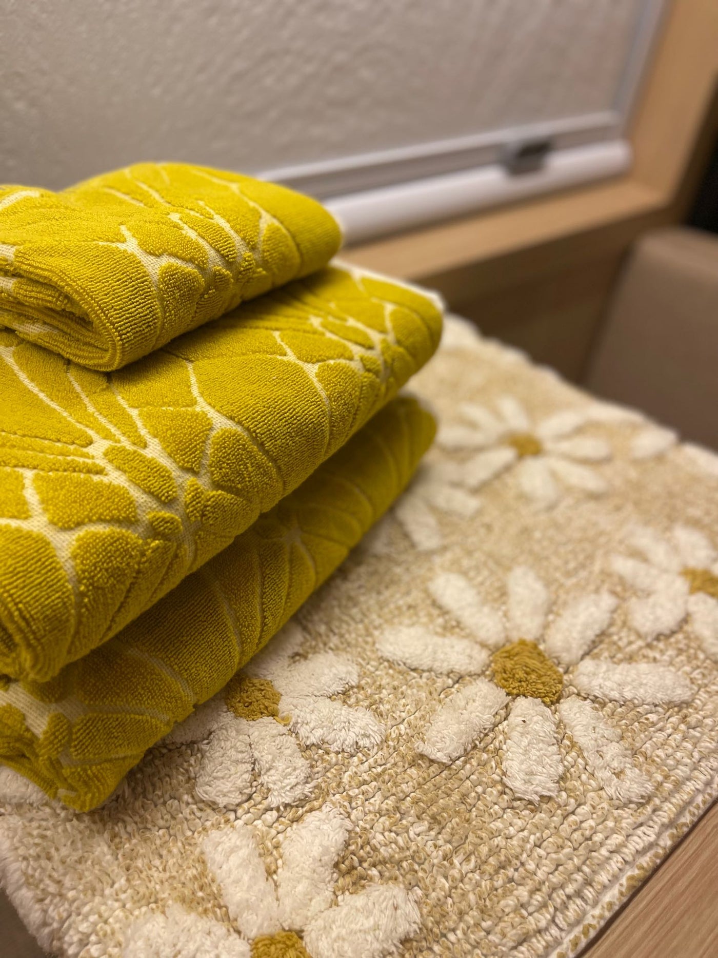  with a plush bed — photo 7