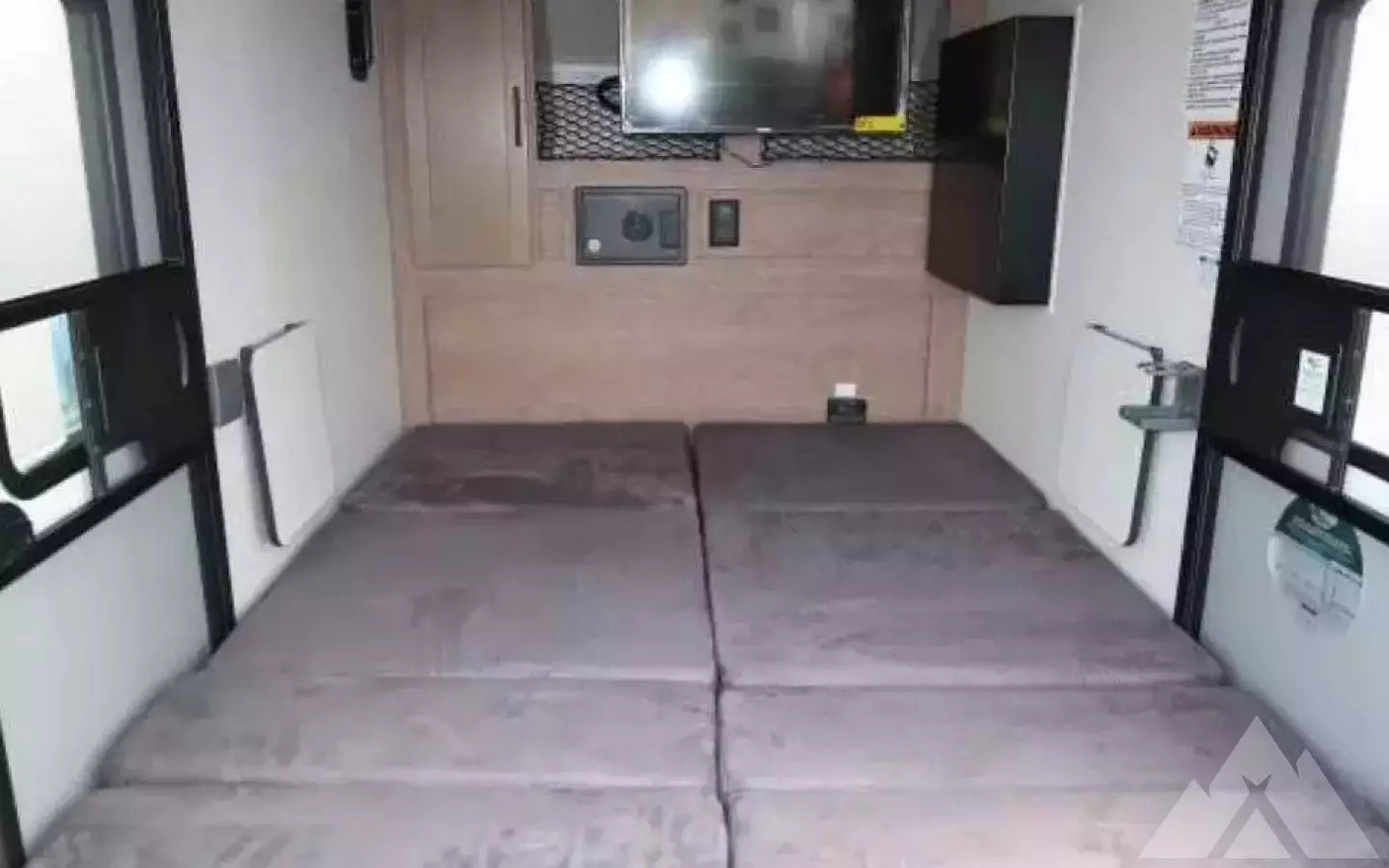 NoBo 10.6 Travel Trailer Toy Hauler Camper — used overland trailer for sale in Castle Rock, CO (photo 5)