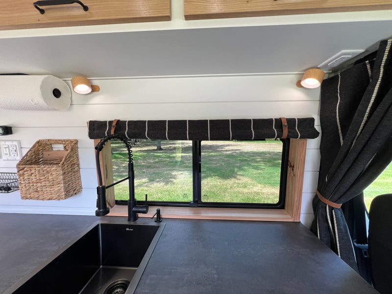  ready for travel.|Modern RV rental interior with bunk beds — photo 17