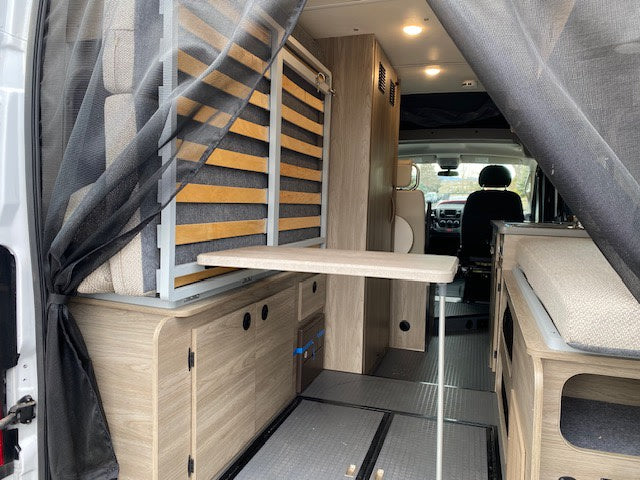 Family Adventure Van I Seats 4 I Sleeps 4 I Heated I 2021 Winnebago Solis — photo 11