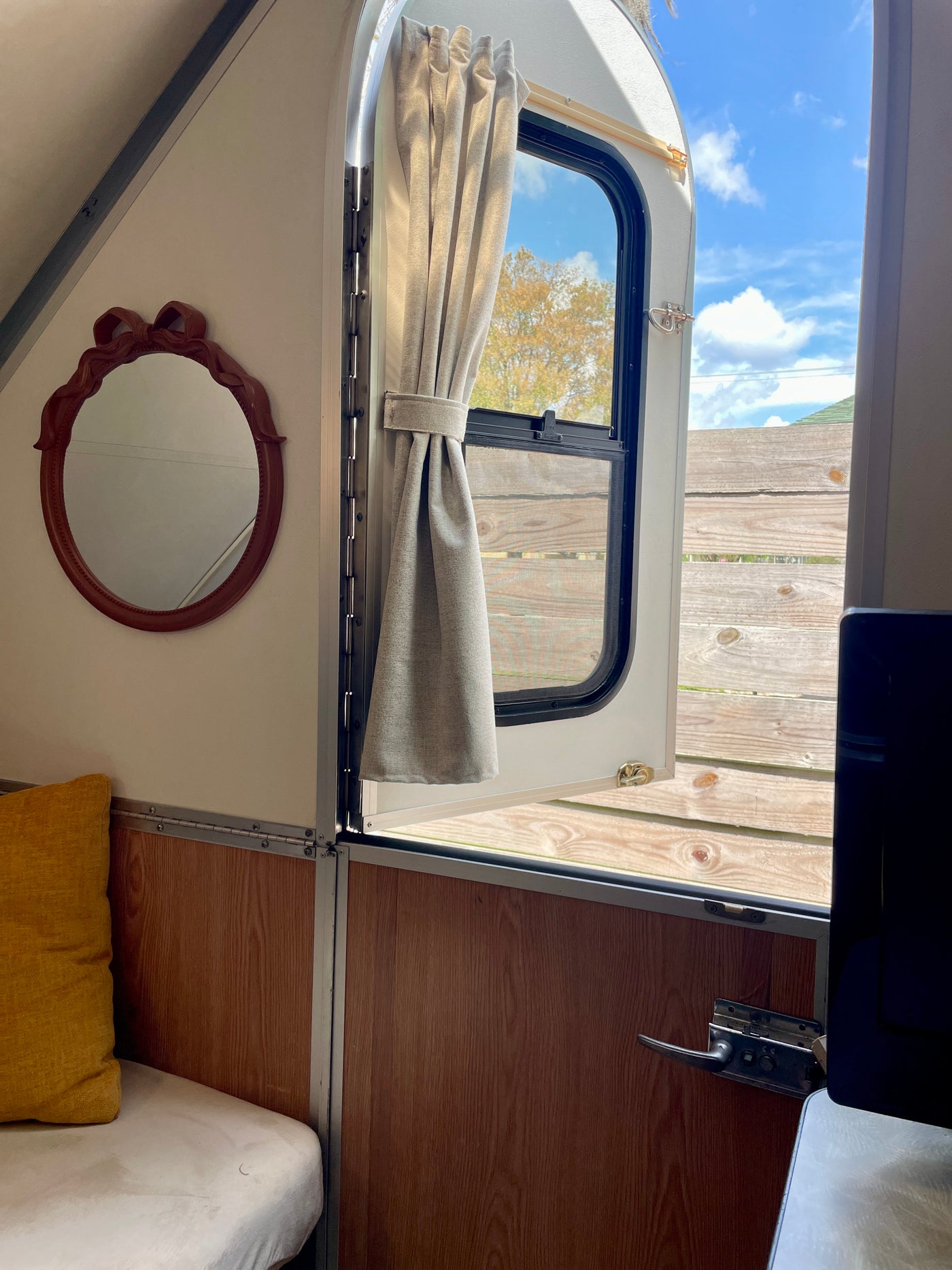 A-Frame Adventure Awaits! Free Delivery TO SUN N FUN — photo 12