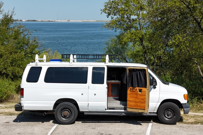 White camper van — photo 1