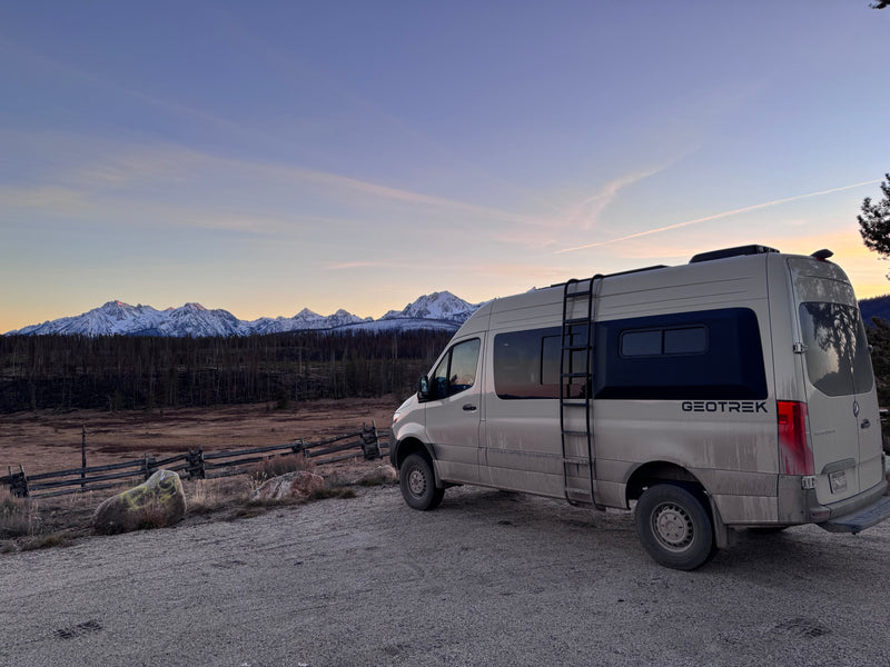 2025 Geotrek Albatross AWD Mercedes Sprinter Camper Van — photo 4