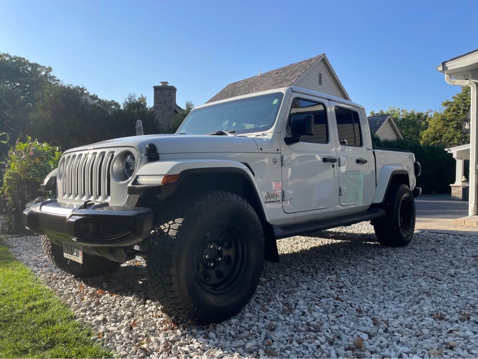 2021 Jeep Gladiator Overland in Countryside, IL (photo 7) — photo 7