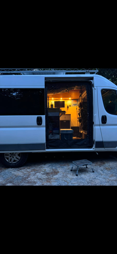 Easy Going Adventure Van — photo 4