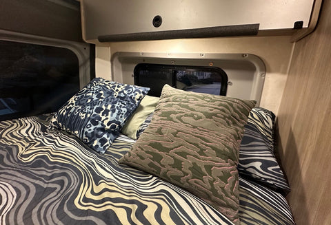 2023 Winnebago Solis Camper Van Sleeps 4 Located 20 Minutes from SFO — photo 3
