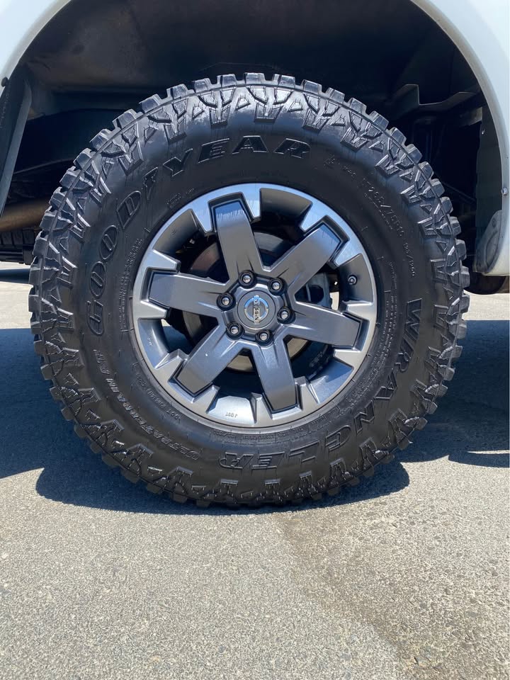 2018 Nissan Frontier · PRO-4X Pickup 4D 5 ft in Exeter, CA (photo 6) — photo 6