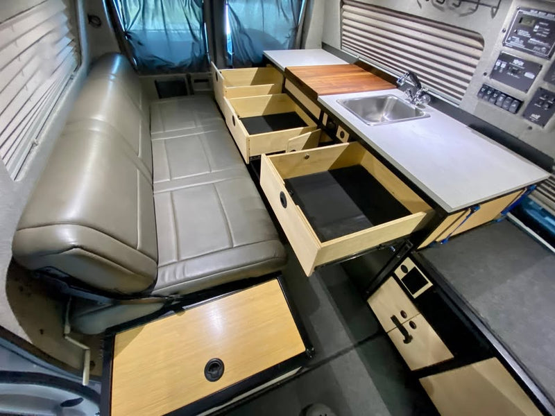 2007 Ford e-350 sportsmobile in Big Sky, MT (photo 9) — photo 9