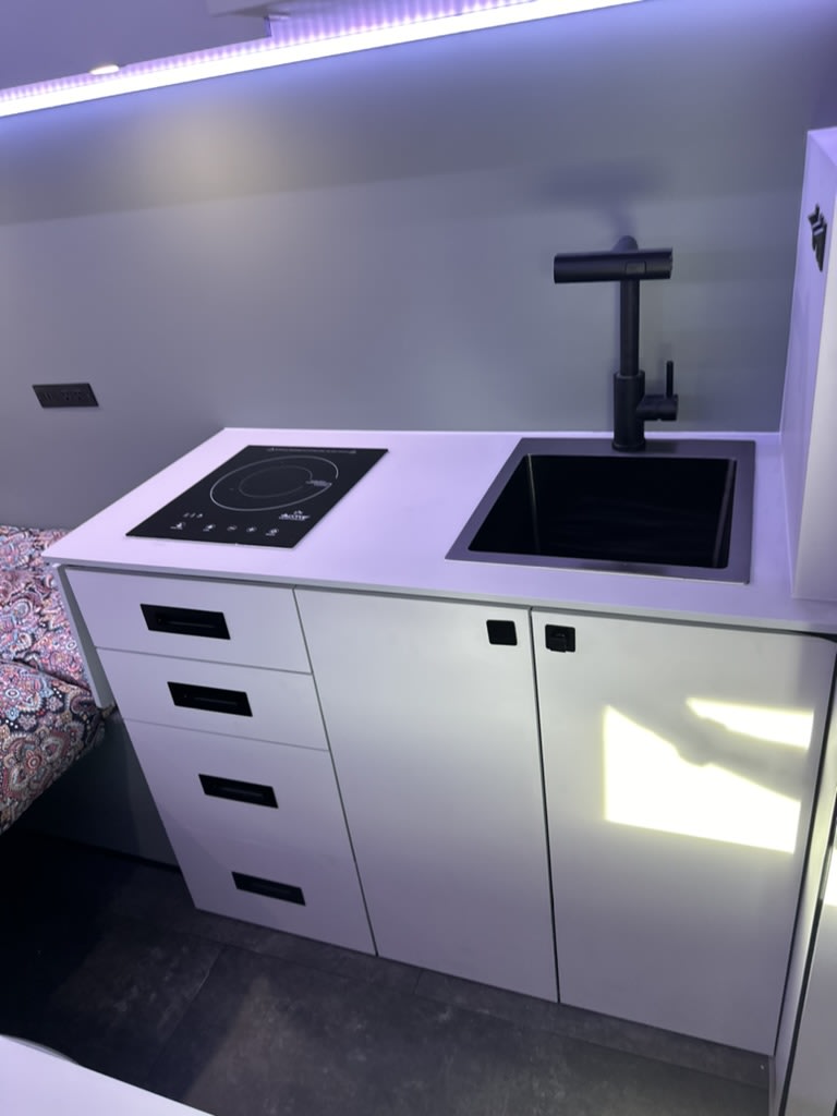  featuring a microwave — photo 7