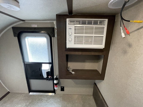The Yeti - 2020 SunRay 109 — photo 4