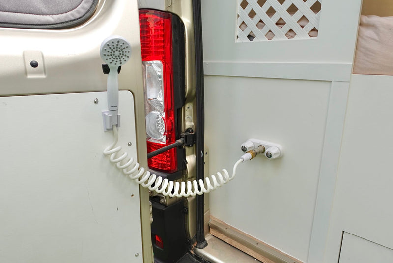 Free WiFi, Unlimited Miles, AC, Indoor HOT Shower, Projector & more! — photo 10