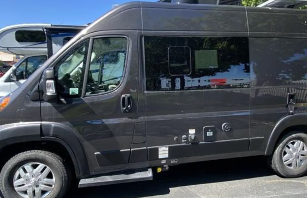 2023 Thor Scope 18M- Camper Van — photo 8