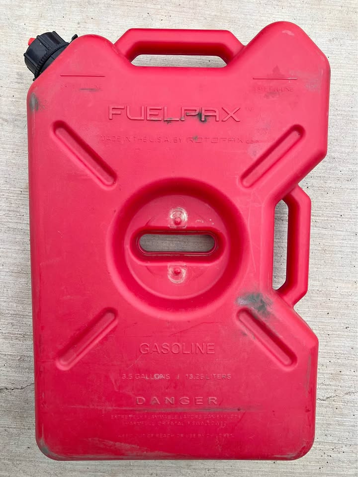 Rotopax Fuelpax 3.5 gallon gasoline in Montrose, CO (photo 1) — photo 1