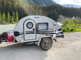T@g Luxury Teardrop—Gas Saver! A/C & Heater, Outdoor Kitchen & King Bed!