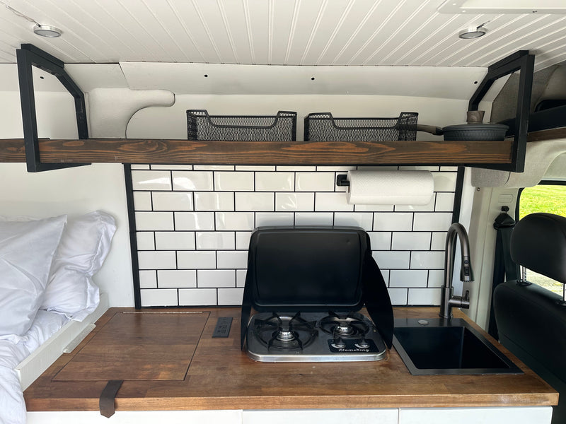 Meet Mona – Your Simple, Cozy, Adventure-Ready Camper Van — photo 11