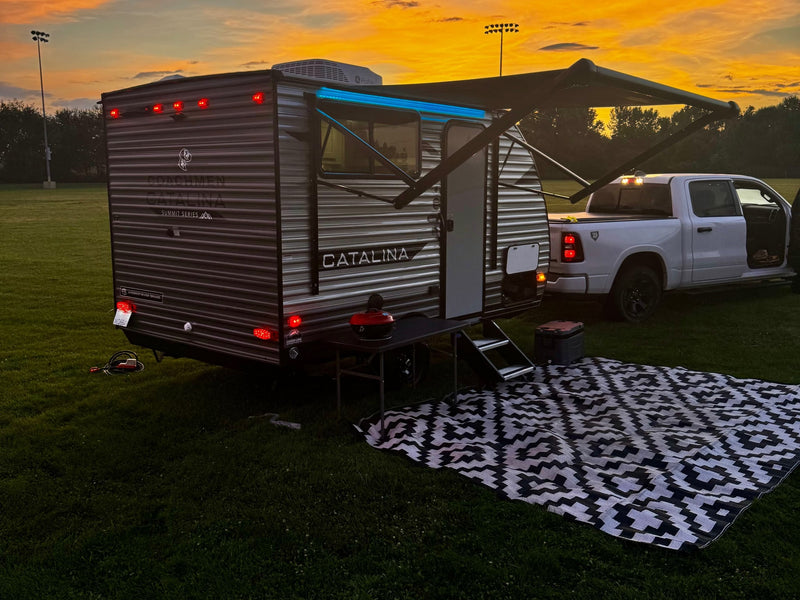  a Catalina travel trailer — photo 2