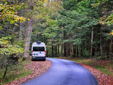 Let your adventure begin... / Solis 59XP Sleeps 4 — photo 4