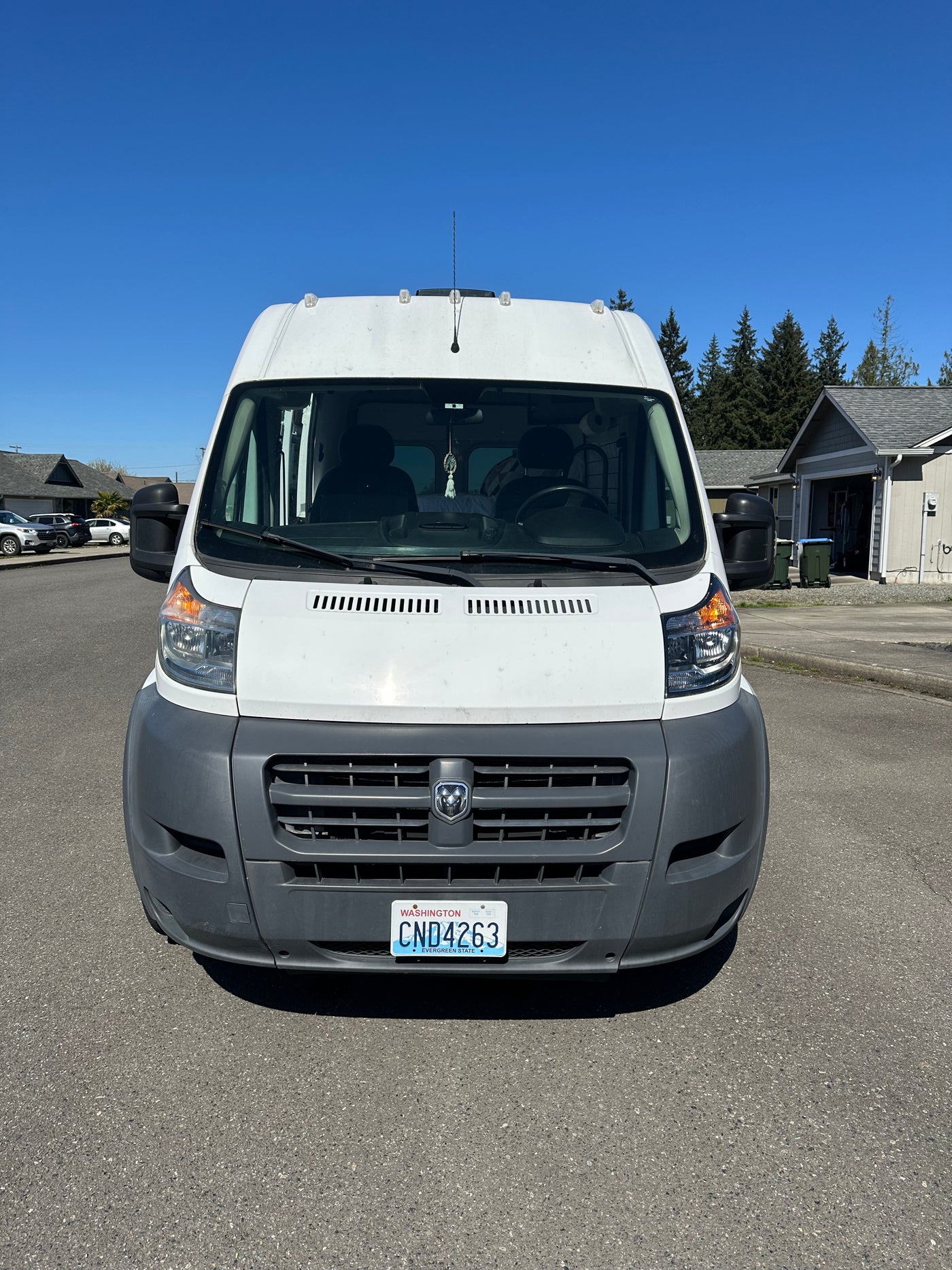 Meet Mona – Your Simple, Cozy, Adventure-Ready Camper Van — photo 8