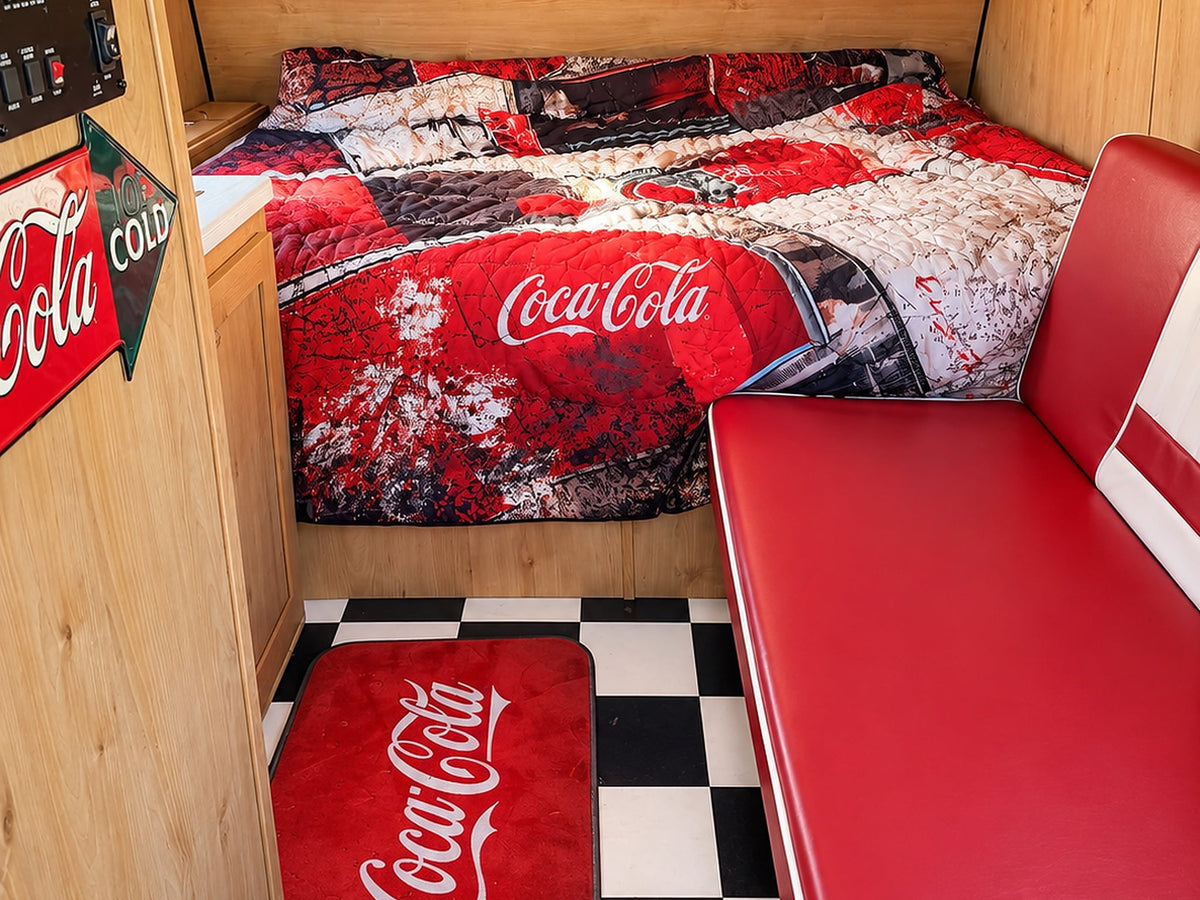  red vinyl seating — photo 4