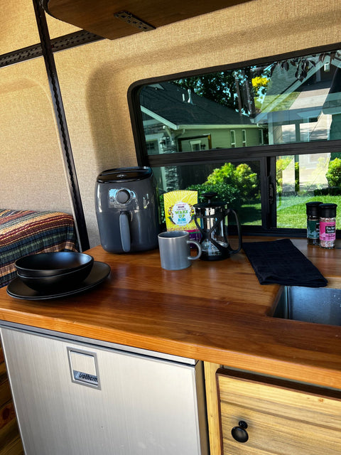2015 Ford Transit (Cozy Cabin) overland rental