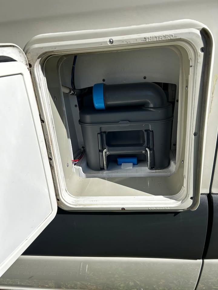 2020 Mercedes Benz Sprinter revel in Sunnyvale, CA (photo 11) — photo 11