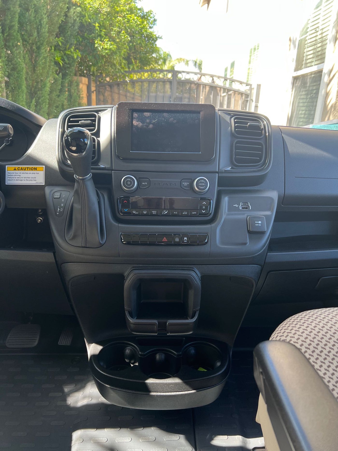 (2) 2023 Winnebago Solis 59PX Campervanning Together is Better — photo 12