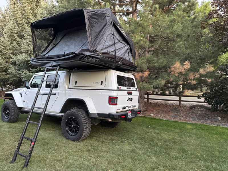 2023 Jeep Gladiator Rubicon with Rooftop Tent — photo 3